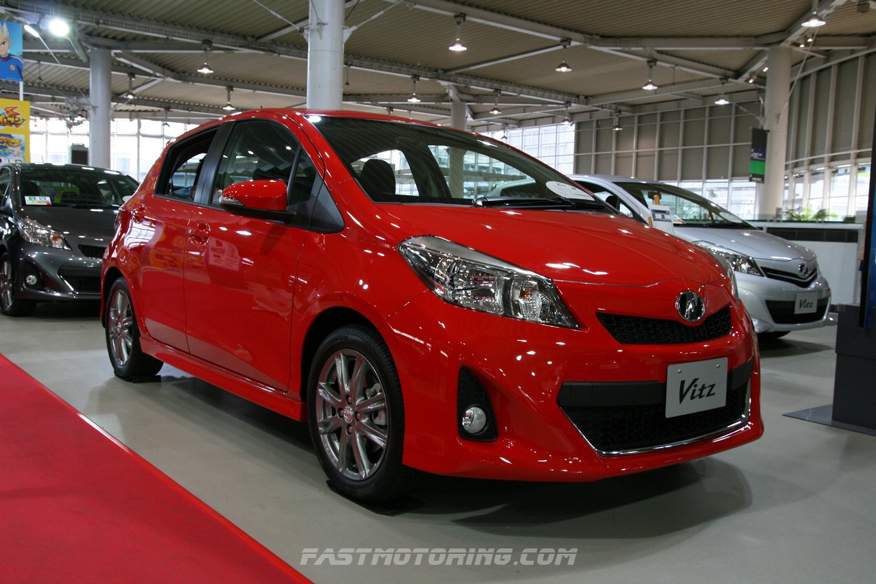 Toyota Vitz 2013 Photo - 1