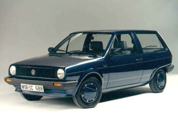 Volkswagen Polo 1988 Photo - 1