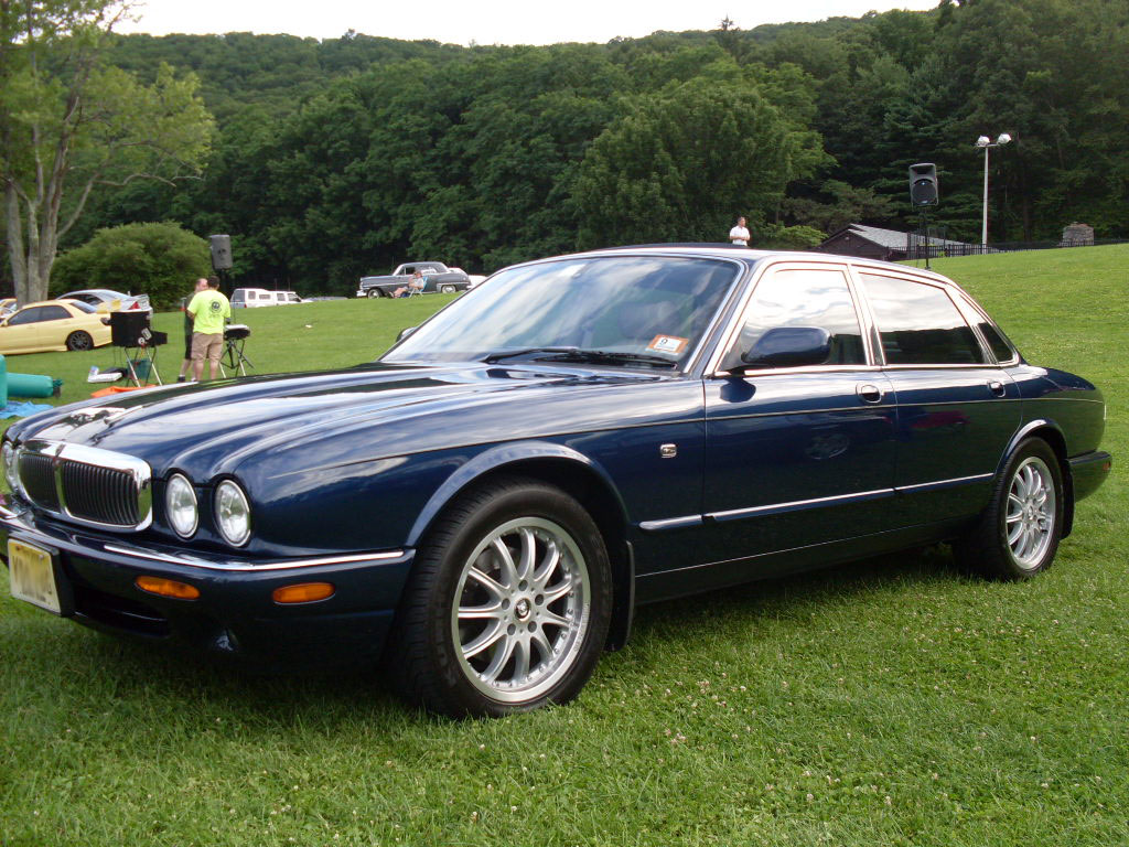 Jaguar XF 2000