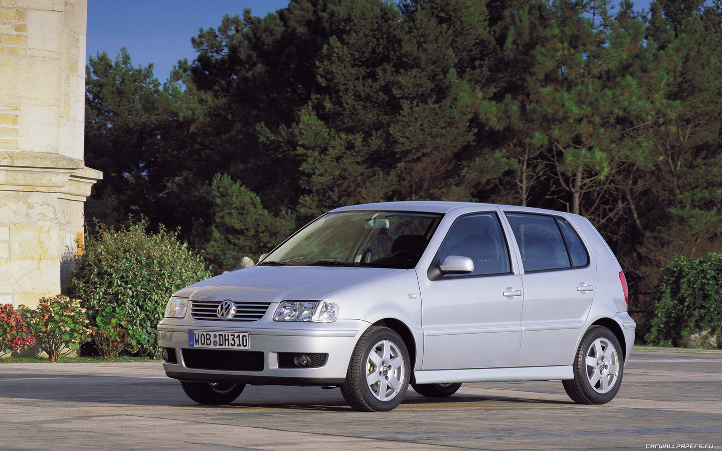 Volkswagen Polo 1999 Review, Amazing Pictures and Images