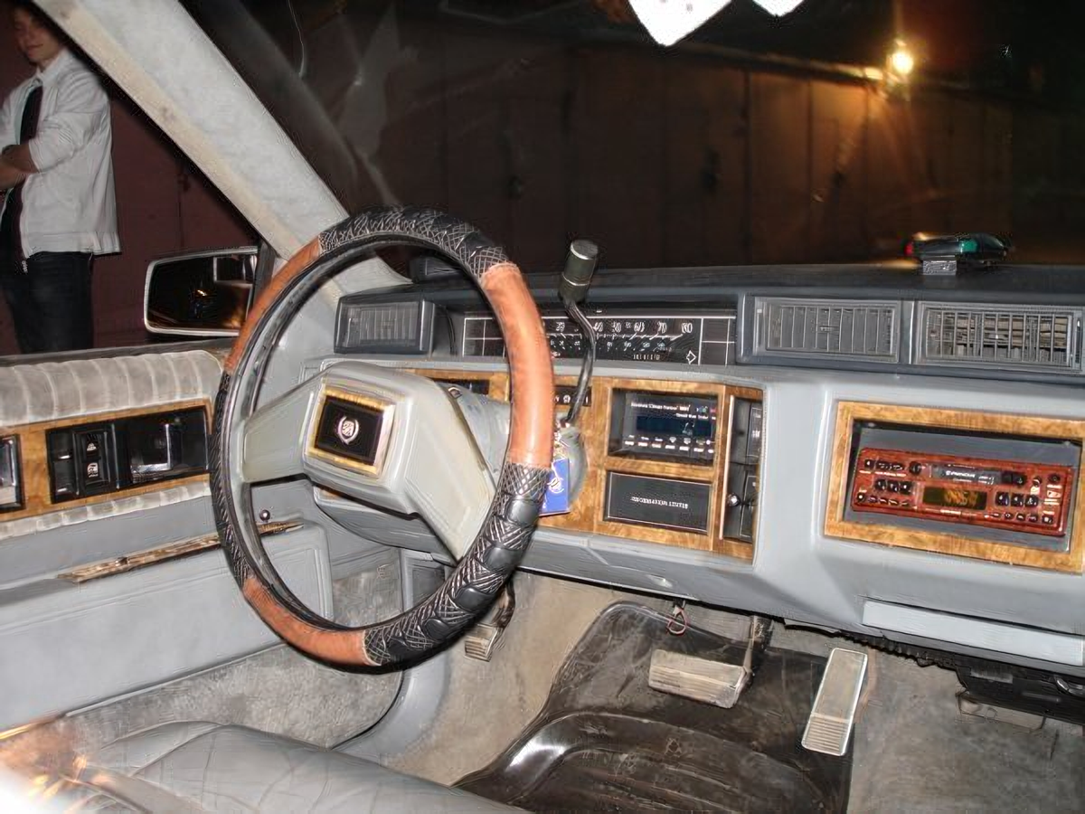 Interior of the Cadillac Deville 1985