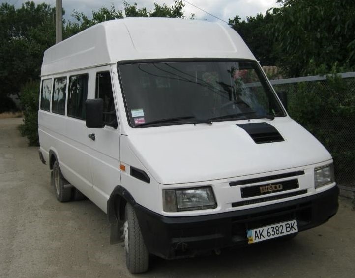 Iveco Daily 1993 photo 2