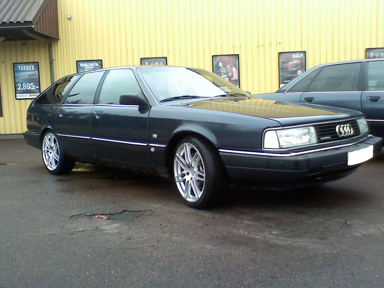 Audi Quattro 1990 photo - 9