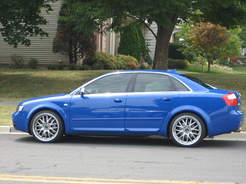 Audi S4 2003 photo - 2