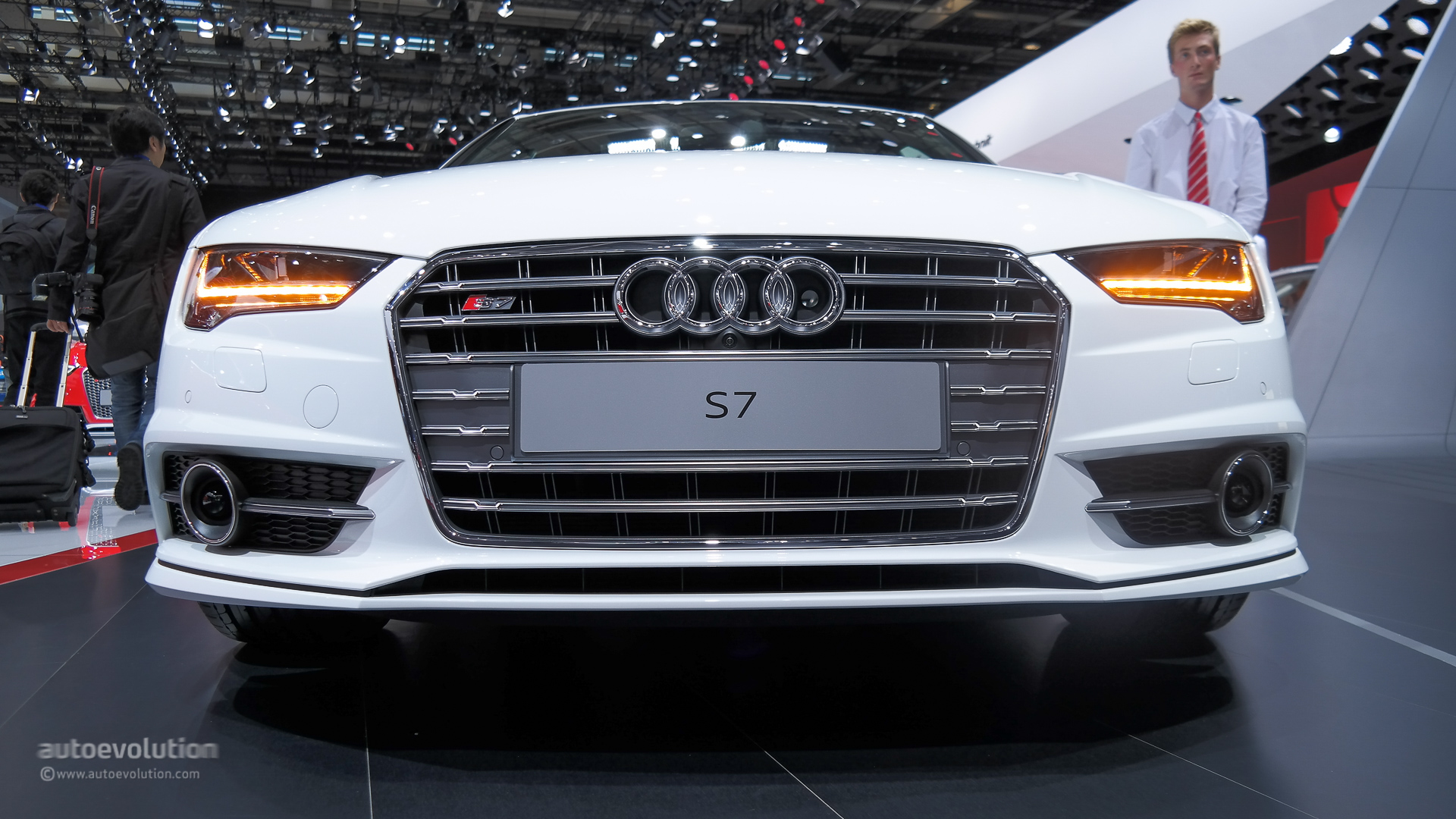 Audi S7 2015 photo - 2