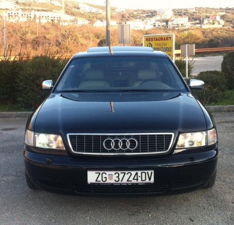 Audi S8 1998 photo - 4