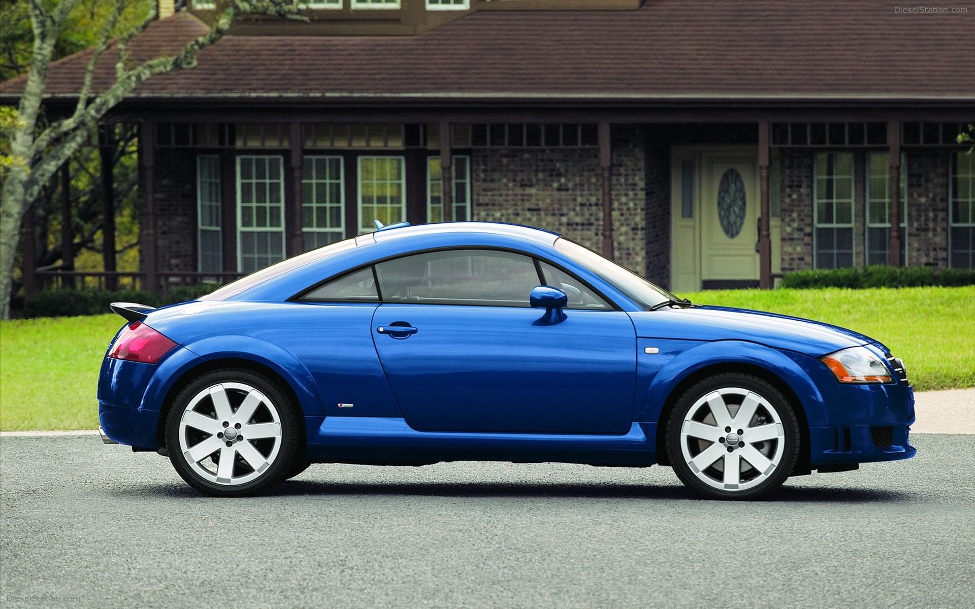 Audi TT 2004 photo - 6