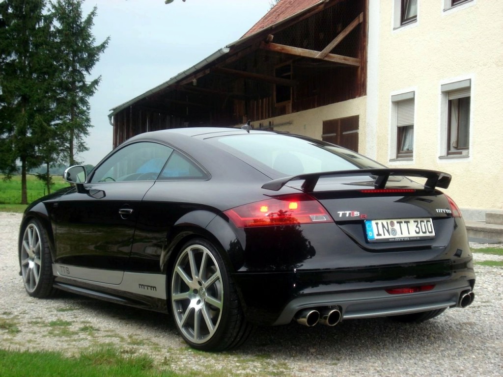 Audi TTS 2015 photo - 7