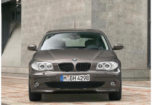 BMW 118 2006 photo - 2