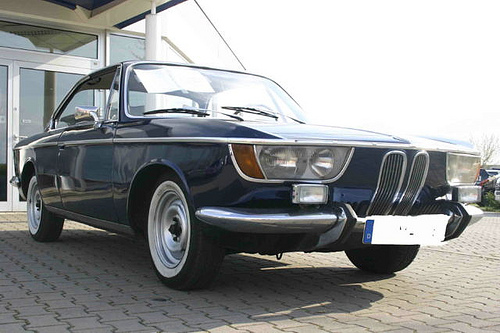BMW 2000 1968 photo - 10