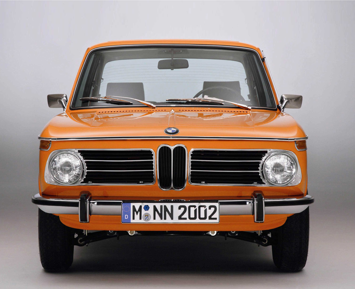 BMW 2002 1968 photo - 9
