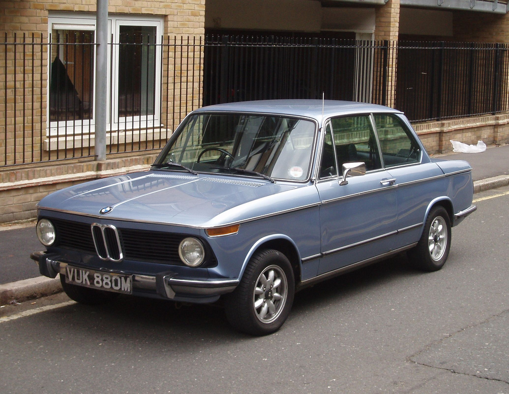 BMW 2002 1970 photo - 3