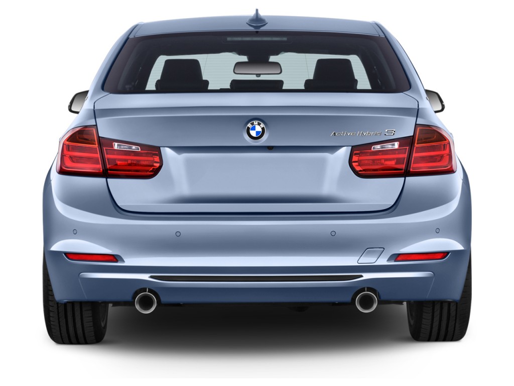 BMW 3-series 2015 photo - 8