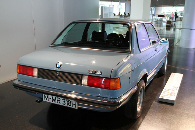 BMW 318 1980 photo - 5