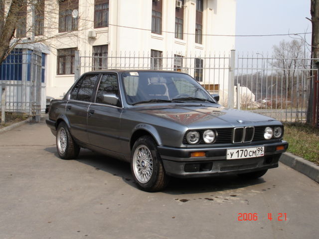 BMW 318 1980 photo - 8