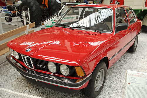 BMW 320 1981 photo - 3
