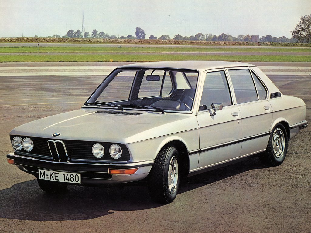 BMW 320 1981 photo - 9