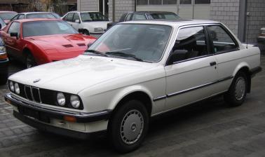 BMW 320 1987 photo - 1
