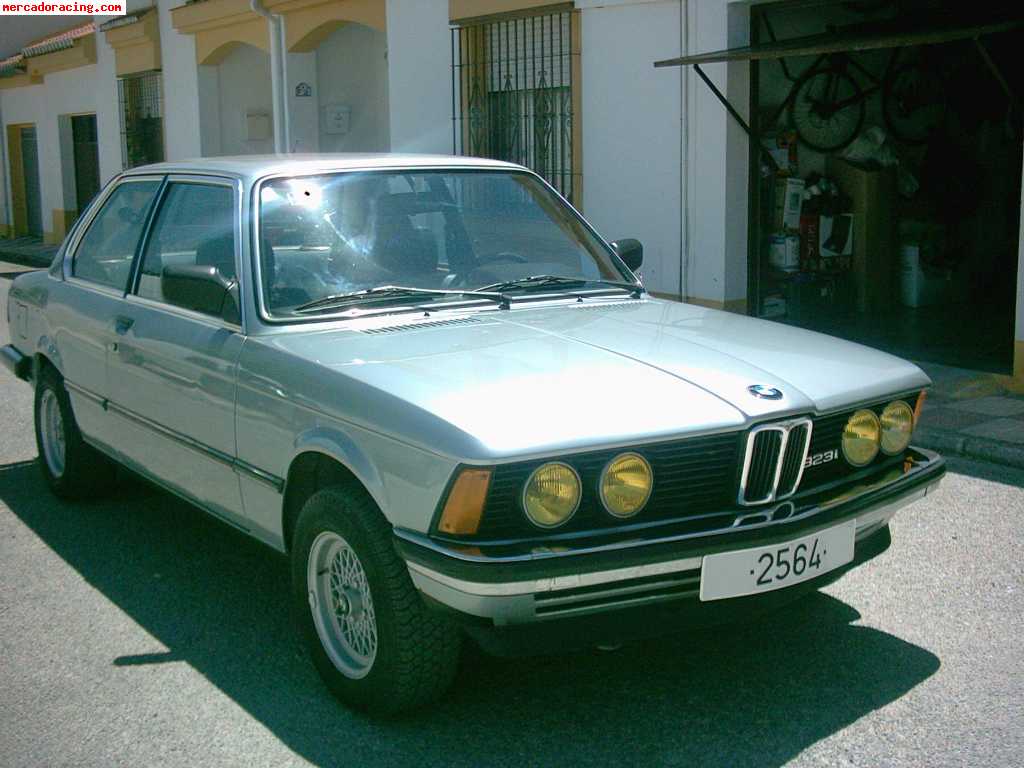 BMW 323 1981 photo - 7