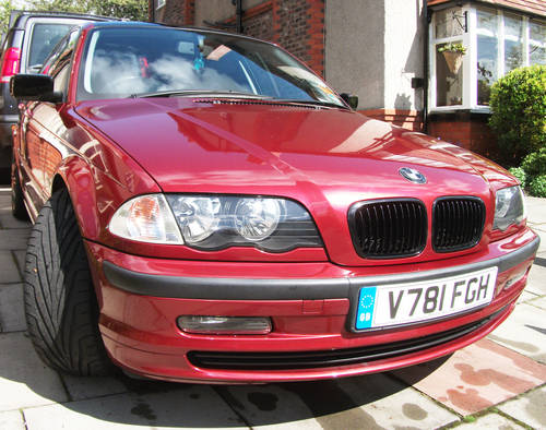 BMW 323i 1999 photo - 10