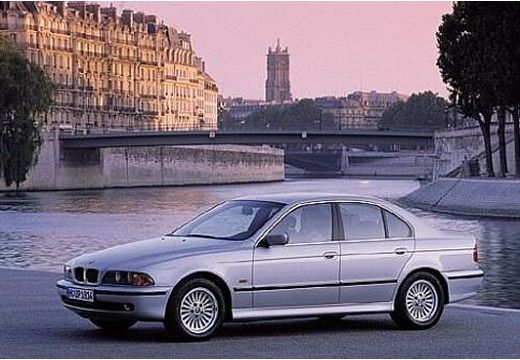 BMW 520d 1998 photo - 8