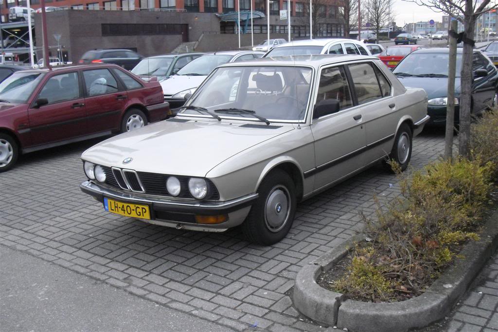 BMW 525 1984 photo - 1