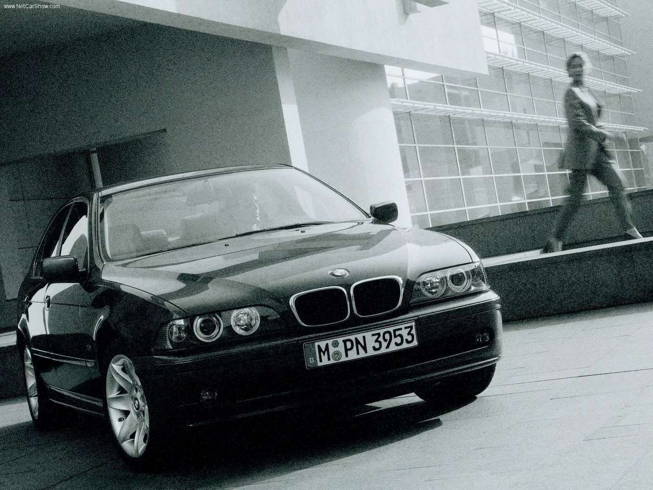 BMW 525d 2001 photo - 5