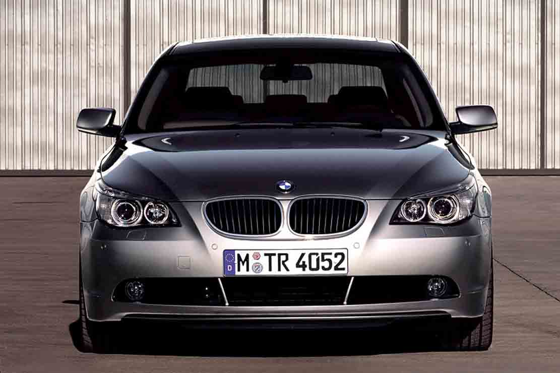 BMW 525d 2005 photo - 2