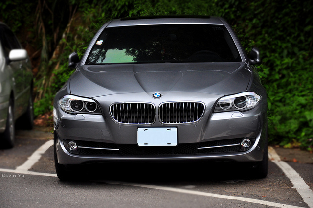 BMW 525i 2012 photo - 1