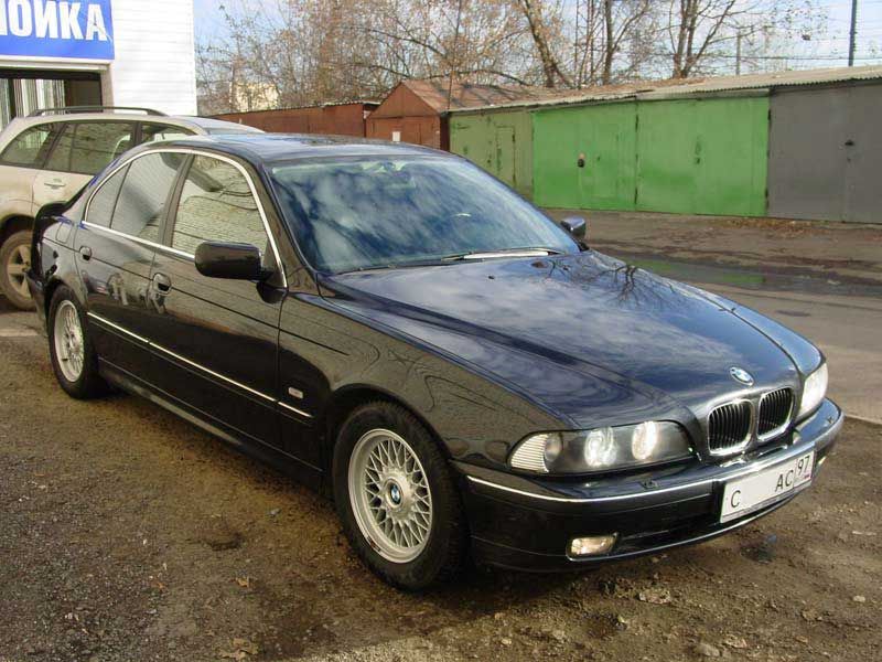 BMW 528 1998 photo - 9