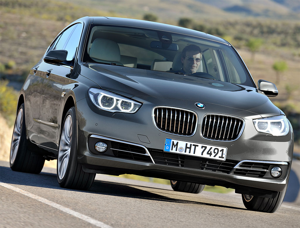 BMW 528xi 2014 photo - 4