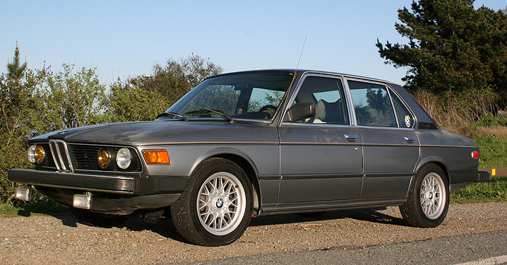 BMW 528i 1980 photo - 6