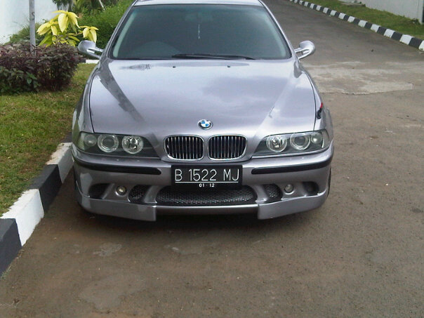 BMW 535i 1997 photo - 5