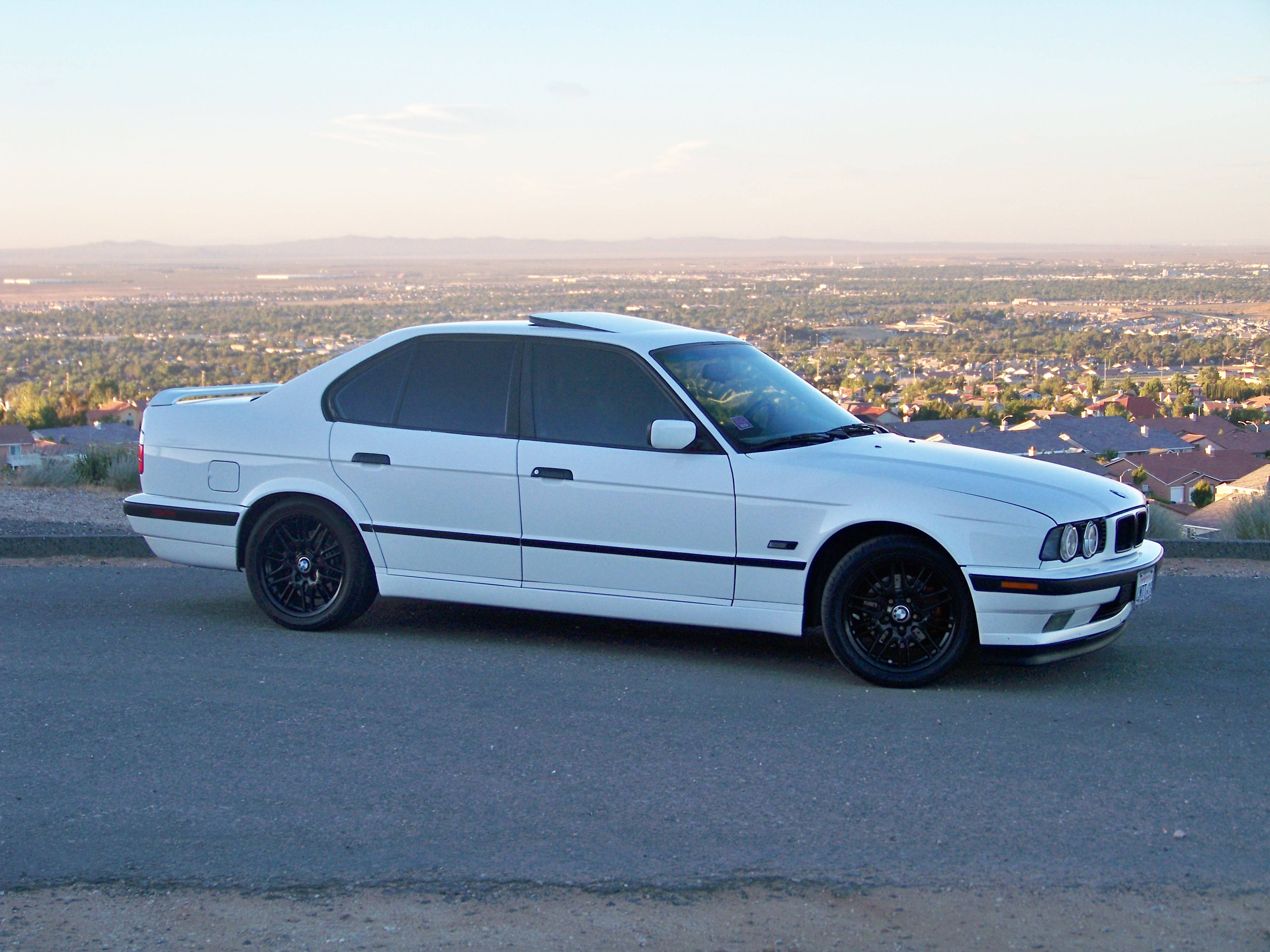 BMW 540 1995 photo - 2