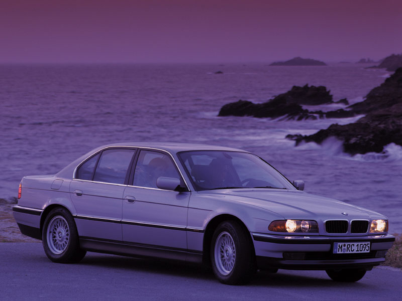 BMW 7 1996 photo - 4