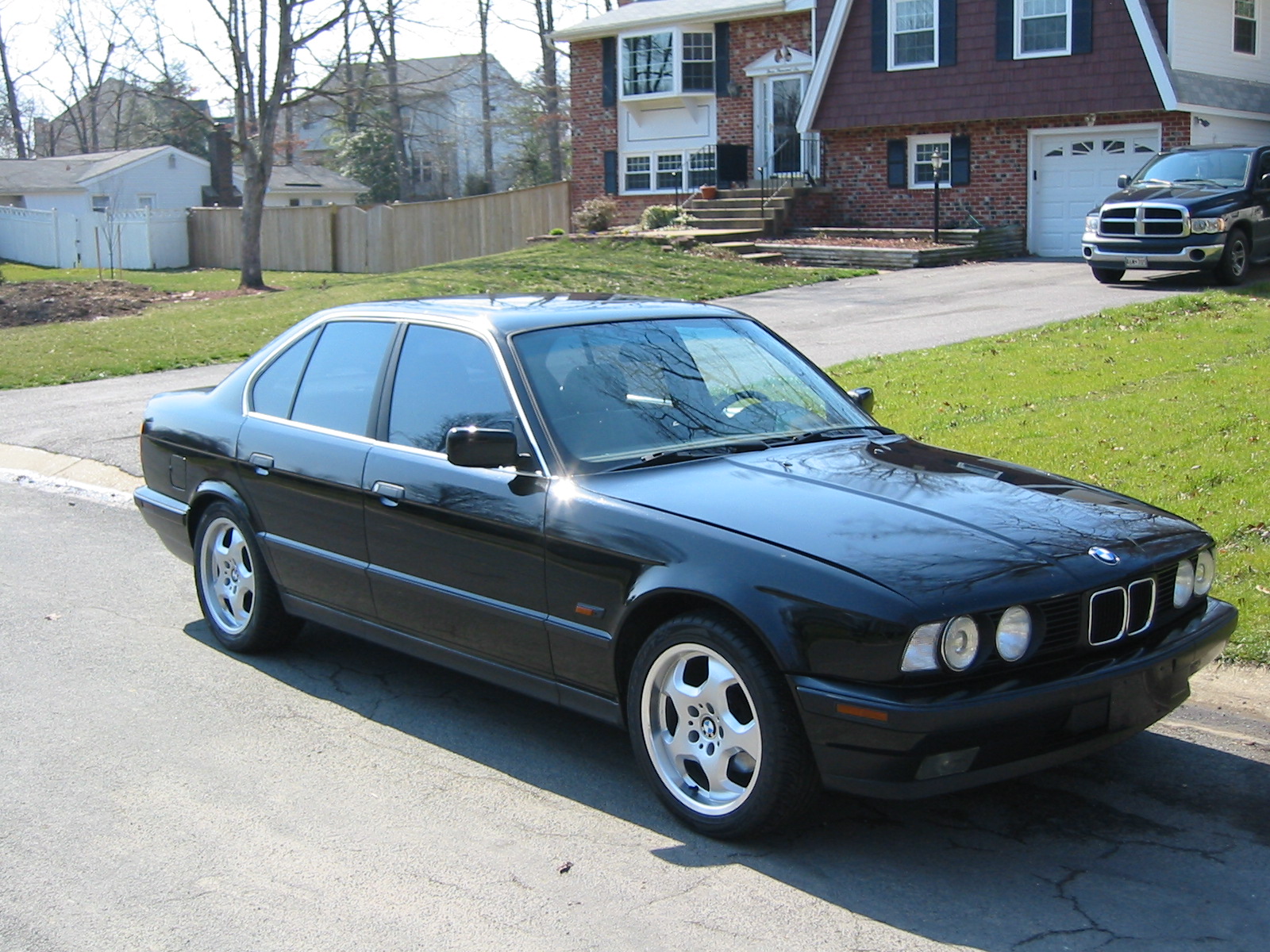 BMW 7-series 1993 photo - 10