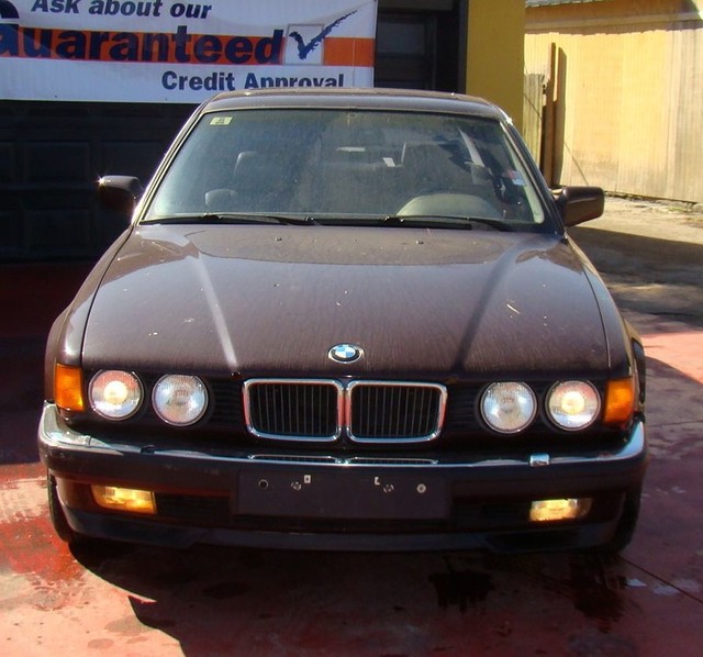 BMW 7-series 1993 photo - 3