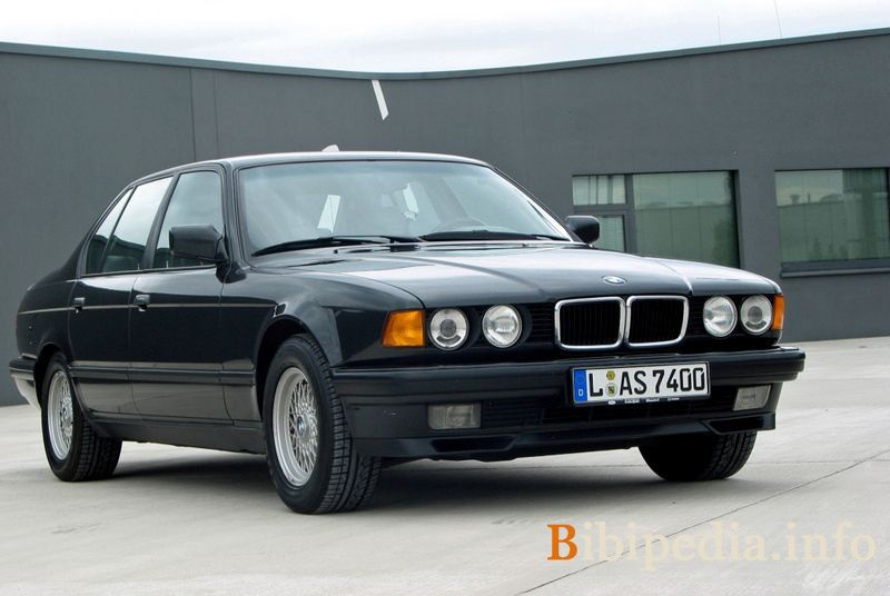BMW 7-series 1994 photo - 3