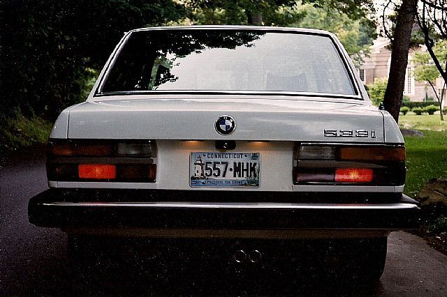 BMW M6 1984 photo - 8