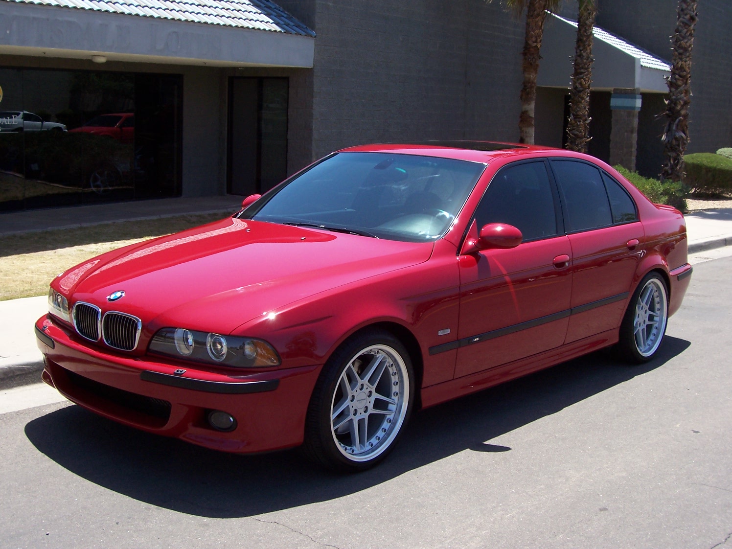 BMW M6 1998 photo - 9