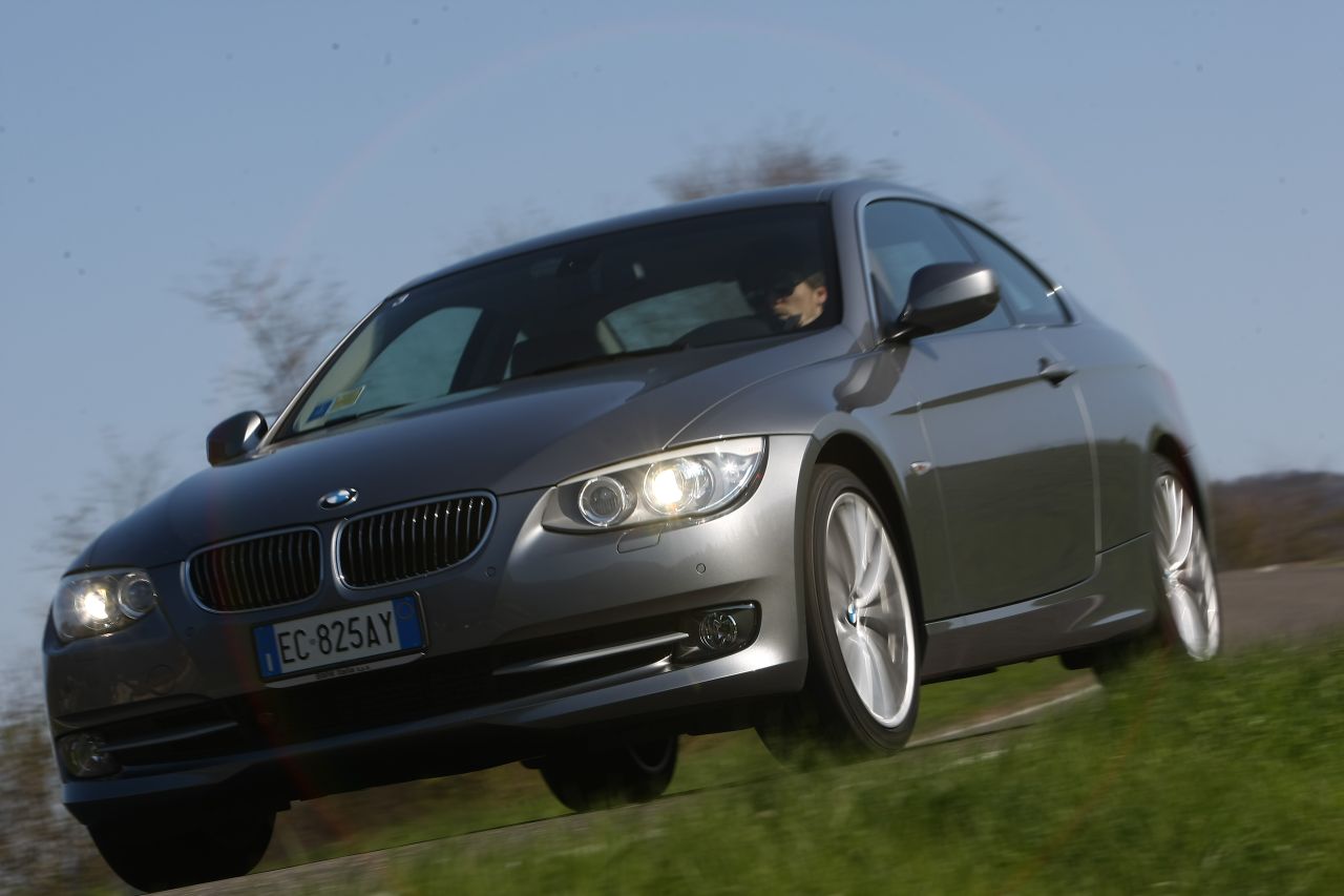 BMW Serie 2010 photo - 10