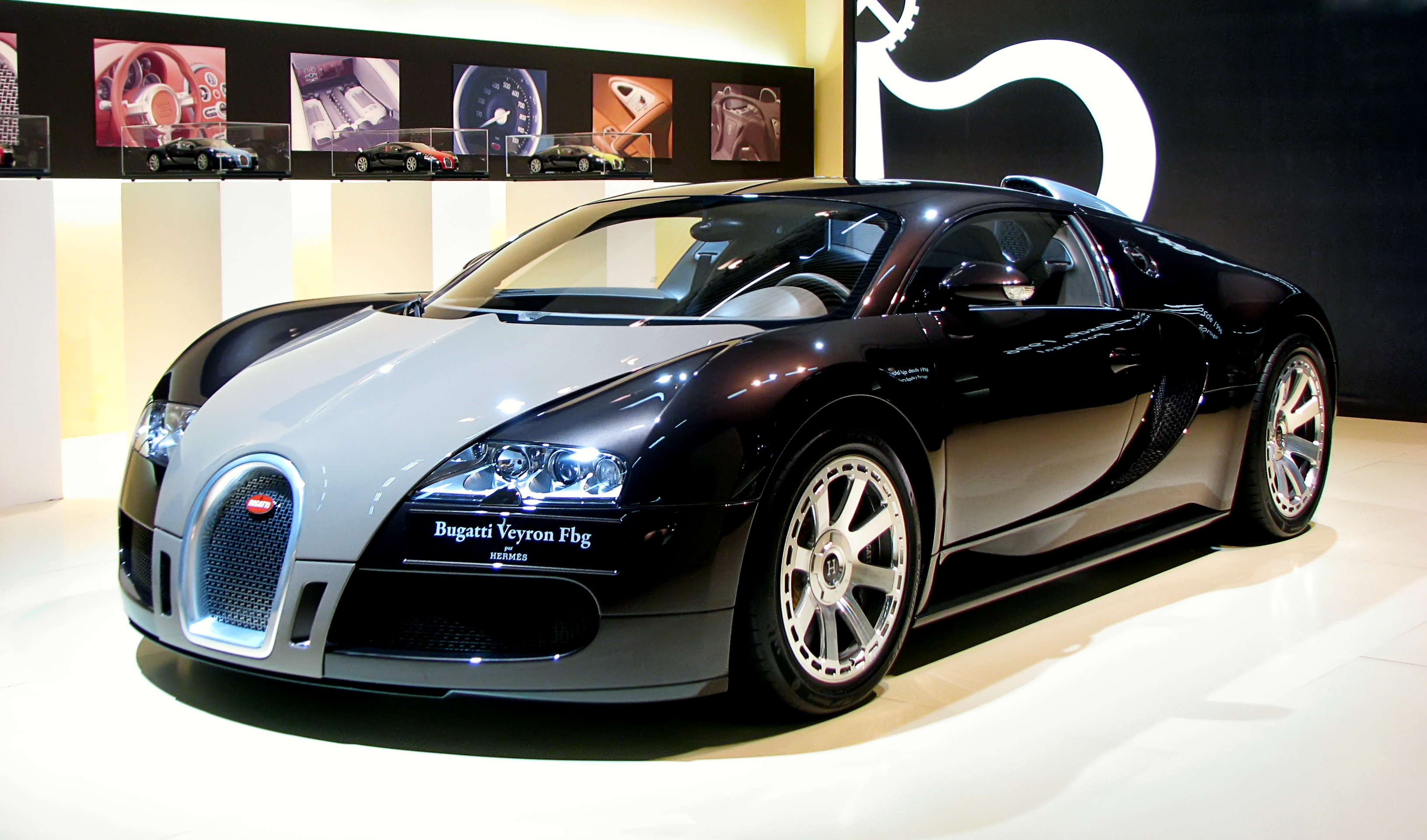 Bugatti Veyron 2009 photo - 1