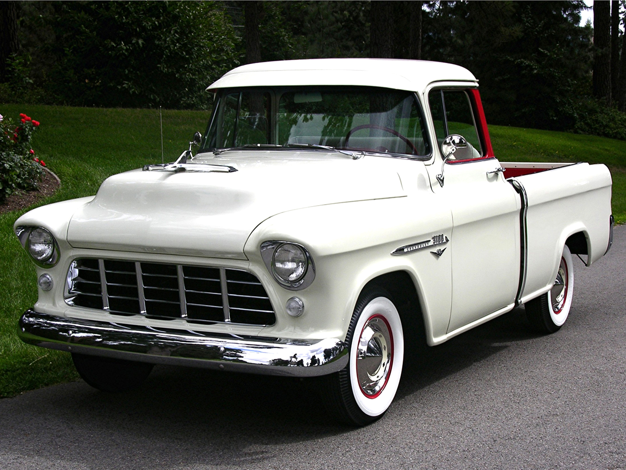 Chevrolet Cameo 1955 photo - 3