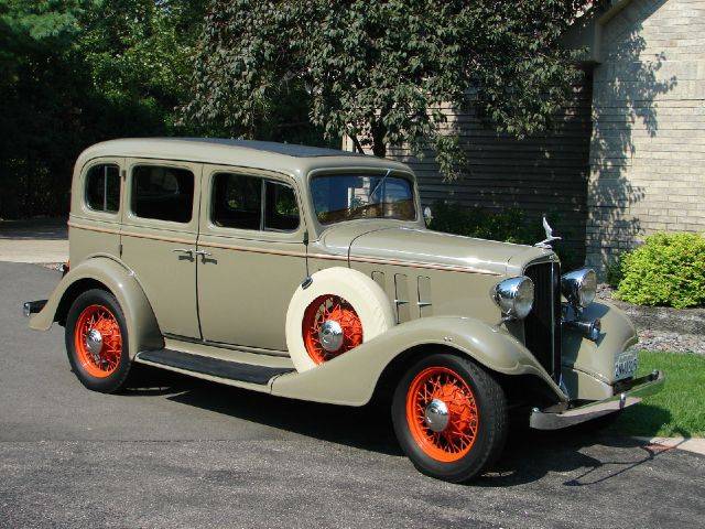Chevrolet suburban 1933 photo - 4