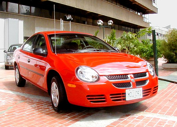 Chrysler Neon 2003 photo - 2