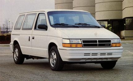 Dodge Caravan 1991 photo - 2