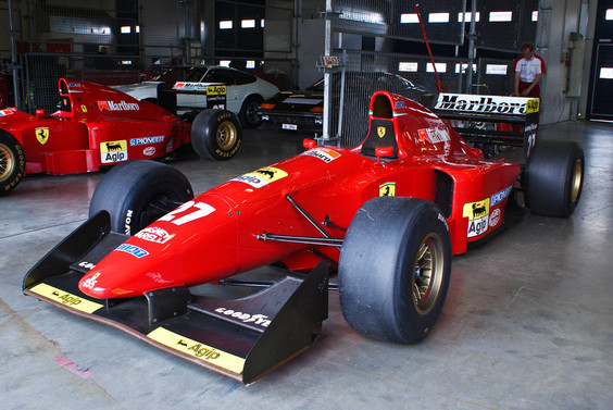 Ferrari f1 1995 photo - 2