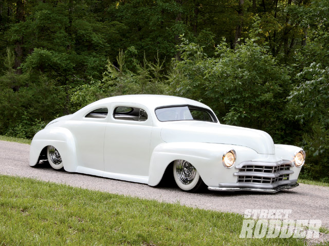 Ford coupe 1947 photo - 1