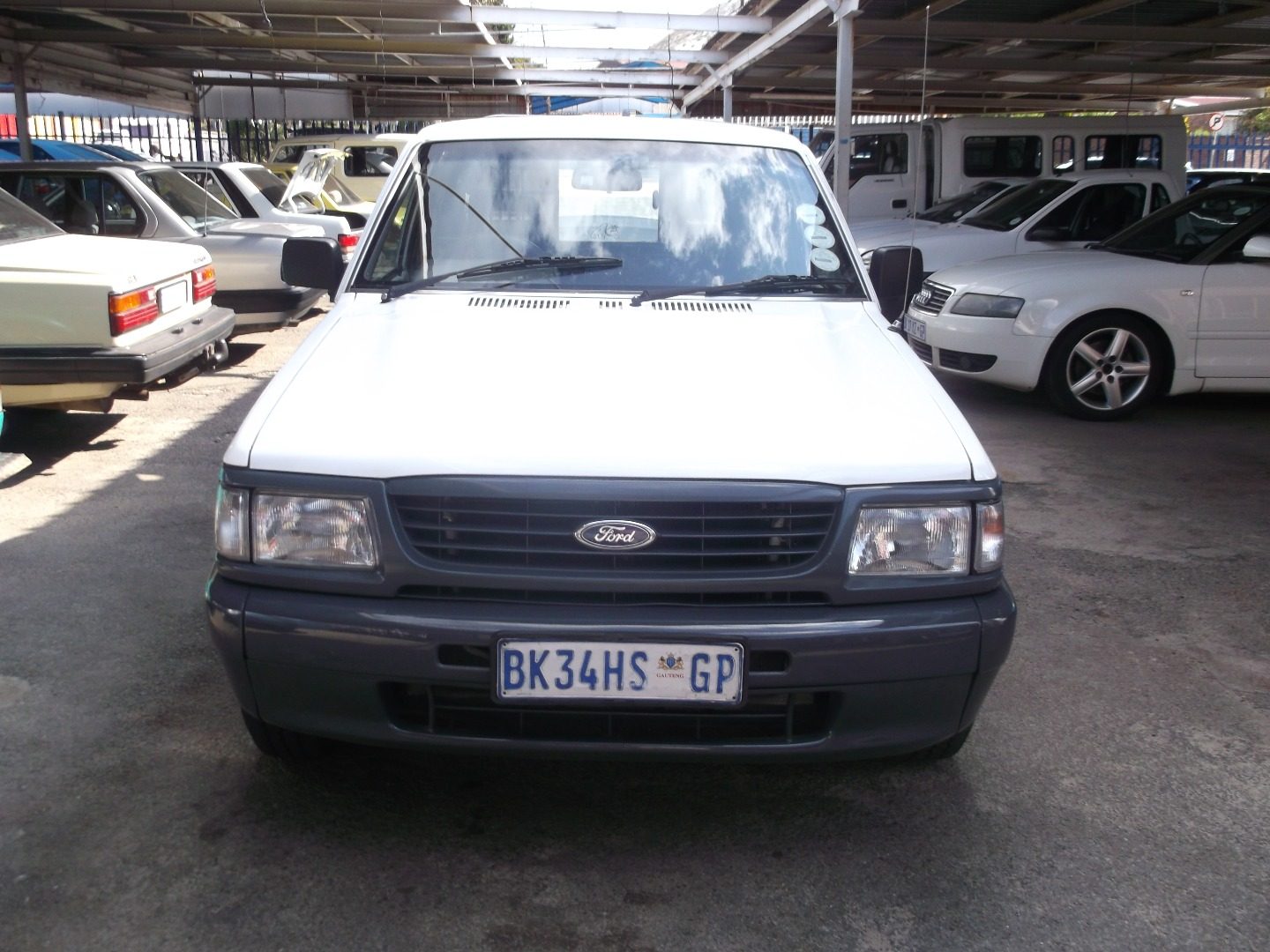 Ford courier 1990 photo - 3