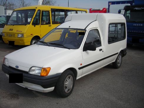 Ford courier 1993 photo - 9
